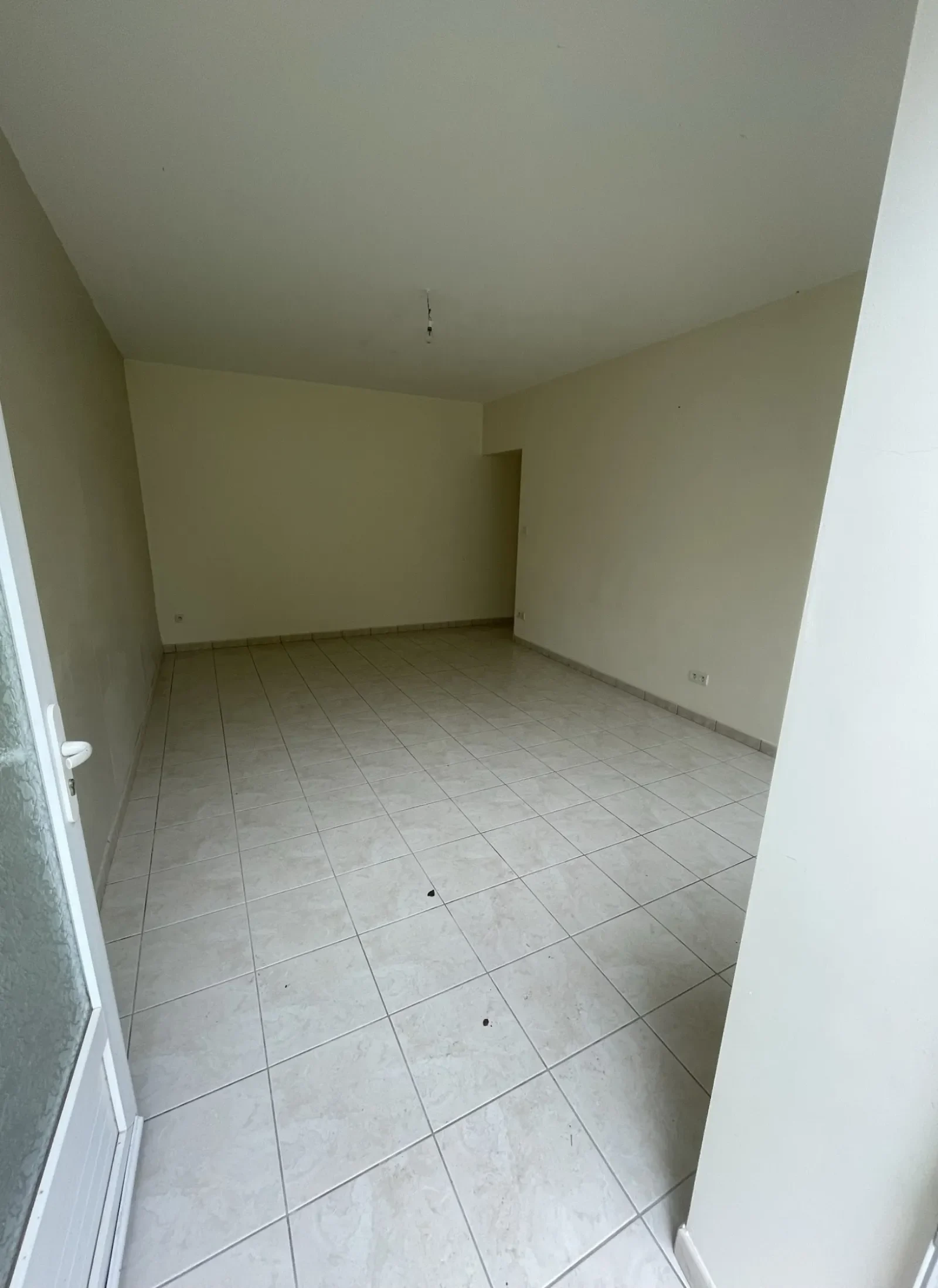 Salon et salle à manger après rénovation